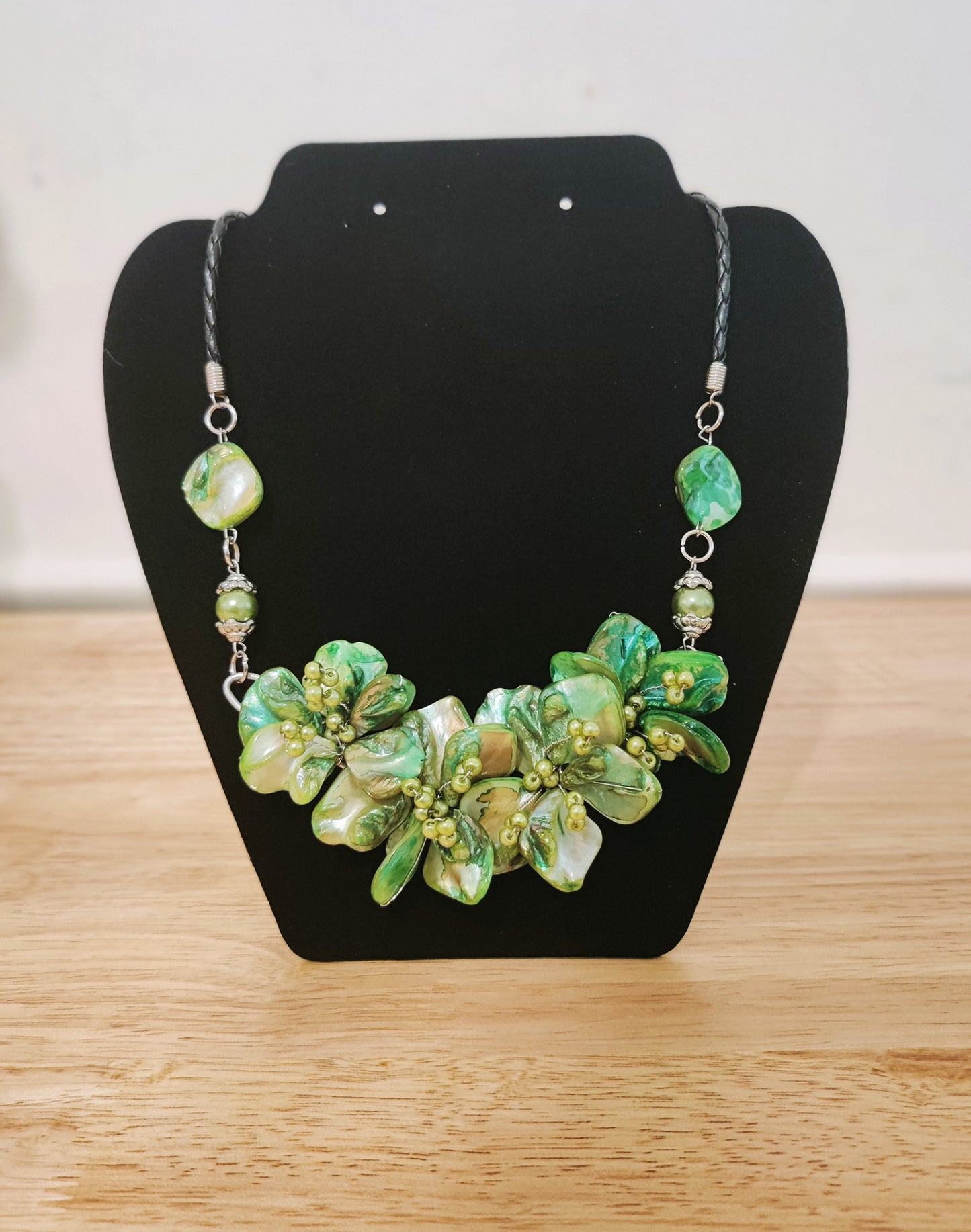 The Ten-Spot: Bib Necklaces