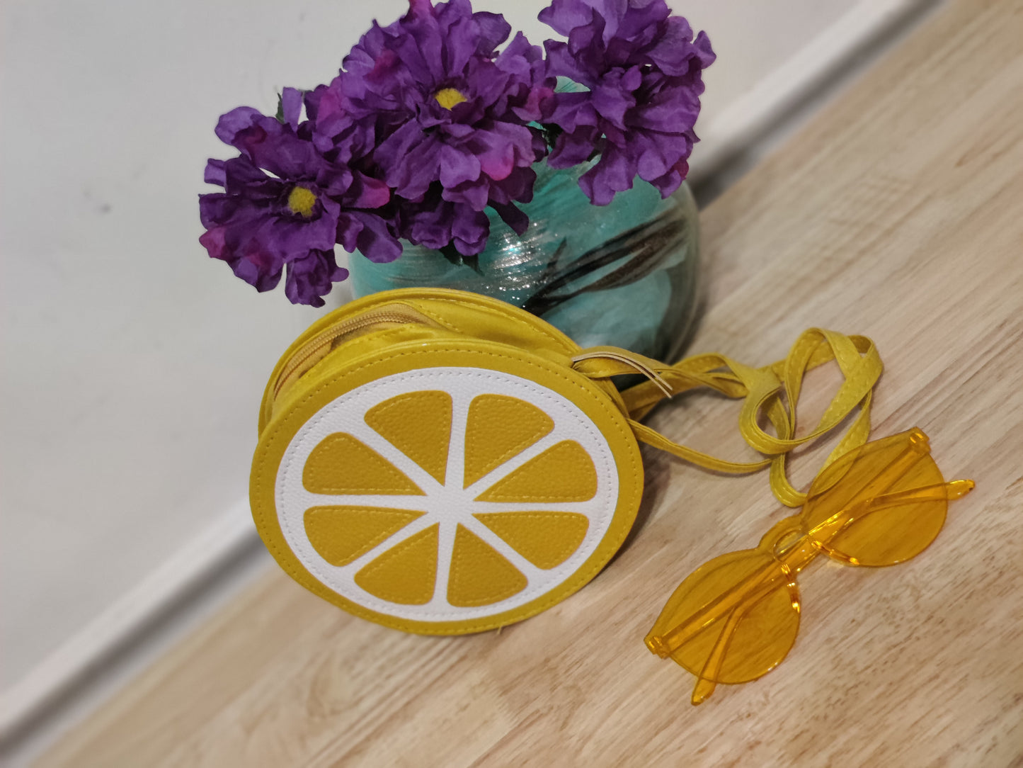 Sunnydale Lemon Shoulder Bag